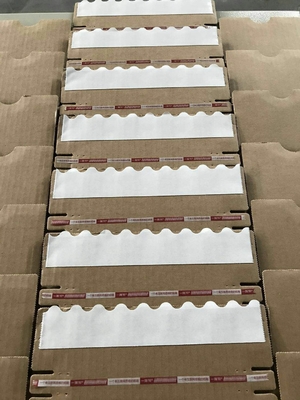 La pequeña caja del cartón de la huella que pega la CA 1300mm×1050m m de la máquina 380V fácil actúa