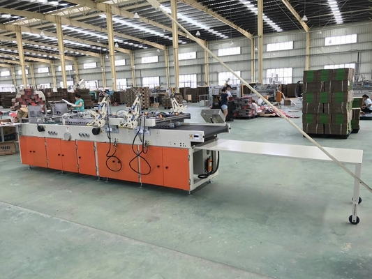 Máquina acanalada 100m/min de Gluer de la carpeta de la caja del cartón del CE con los recambios libres